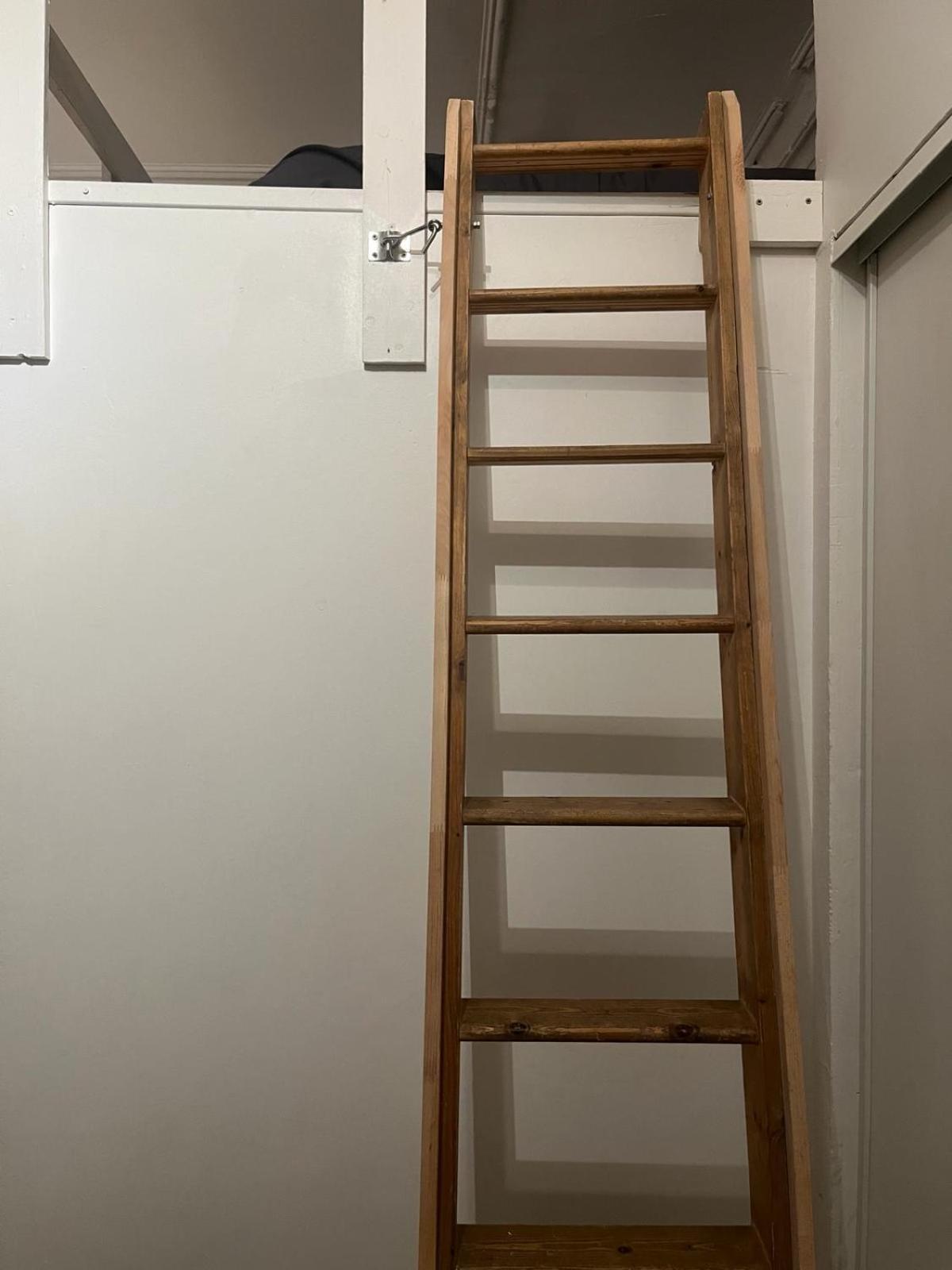 Bel Appartement Avec Mezzanine En Plein Centre De 波尔多 外观 照片