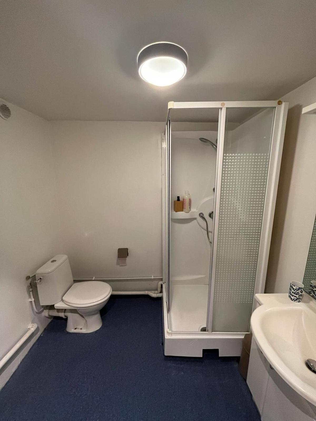 Bel Appartement Avec Mezzanine En Plein Centre De 波尔多 外观 照片
